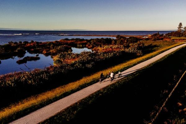 Cape Coast cycling 600x400