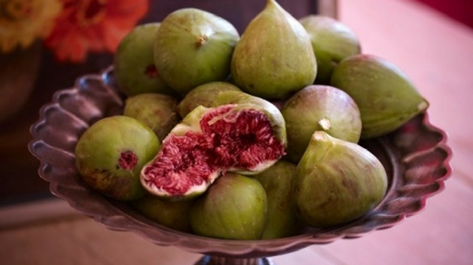 Figs 1