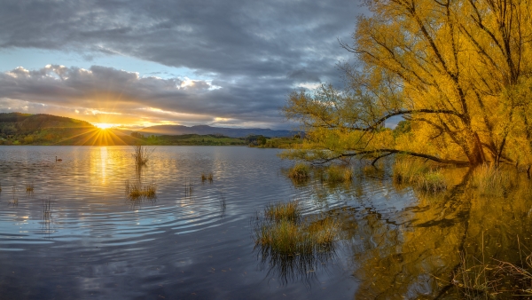 JAB Lake Tutira resized