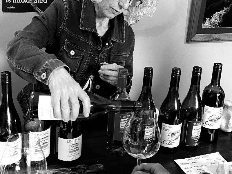 Rosie Butler providing wine tastings Rosie Butler providing wine tastings